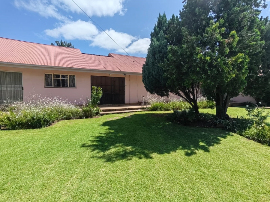 5 Bedroom Property for Sale in Parys Free State